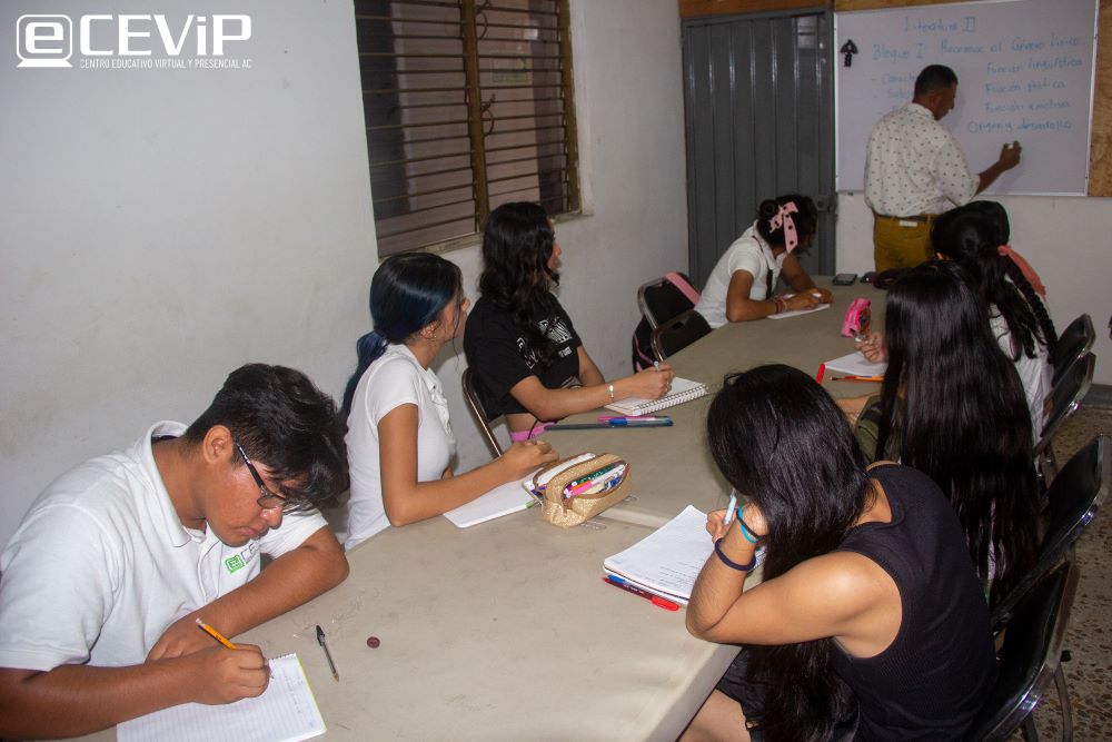Clases de Preparatoria | CEViP Tecpan de Galeana